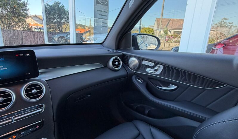 MERCEDES-BENZ Clase GLC GLC 300 de 4MATIC lleno