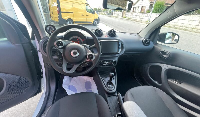 Smart Fortwo 81cv EQ lleno