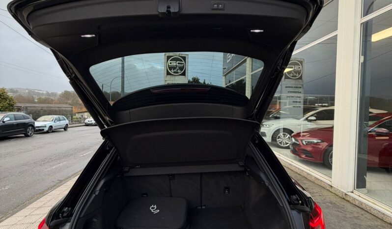 Audi Q3 45 TFSIe Stronic Black Line lleno