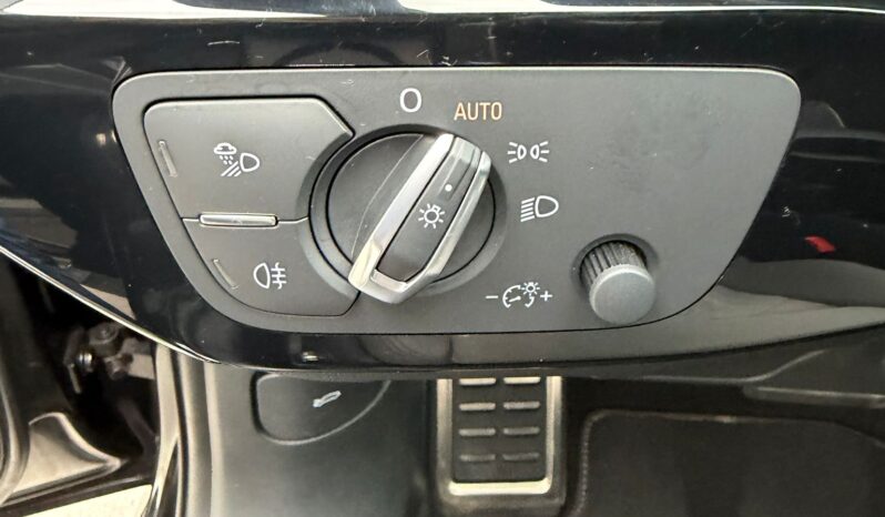 AUDI A4 Avant S line 35 TDI S tronic lleno