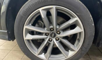 Audi Q3 45 TFSIe Stronic Black Line lleno