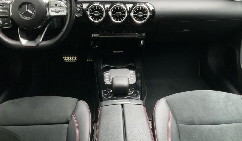 Mercedes Benz CLA 250e Shooting Break AMG lleno