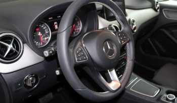 MERCEDES-BENZ – CLASE B 220 D 4MATIC lleno