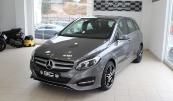 MERCEDES-BENZ – CLASE B 220 D 4MATIC lleno