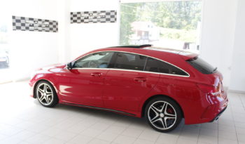 MERCEDES-BENZ  CLA 220 D AMG LINE SHOOTING BRAKE lleno