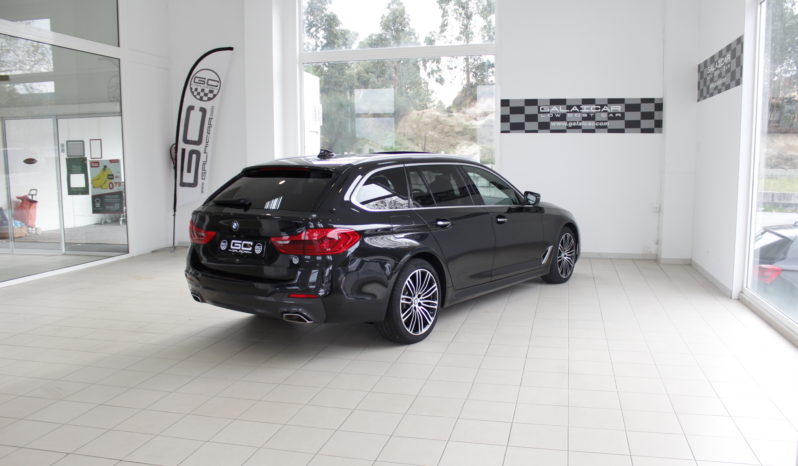 BMW Serie 5 530dA xDrive Touring M-SPORTPAKET lleno