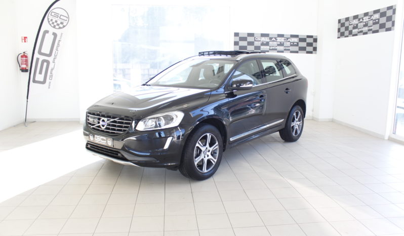 VOLVO XC60 2.4 D4 AWD Summum Auto lleno