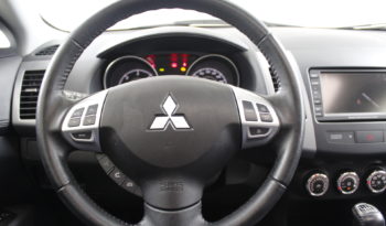 MITSUBISHI Outlander 220 DID 156 CV lleno