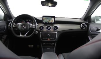 MERCEDES-BENZ GLA 220 d 4MATIC AMG Line lleno