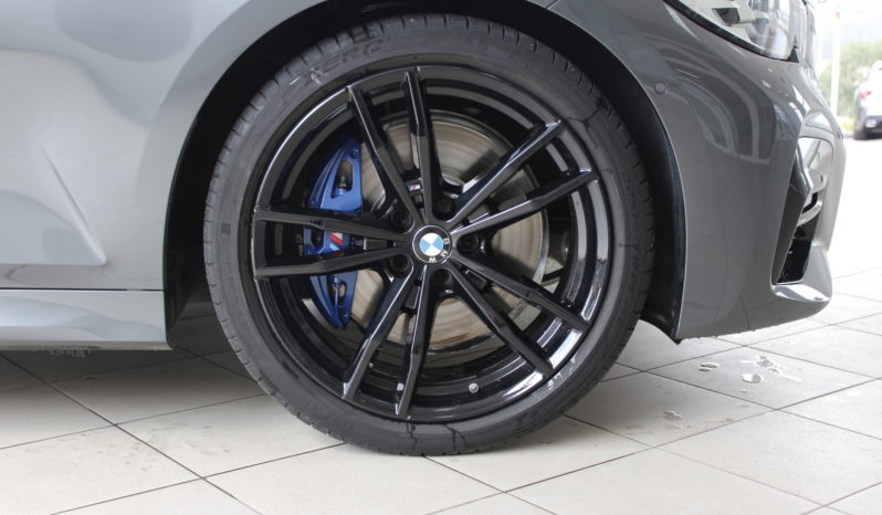 BMW 330d M xDrive Touring lleno