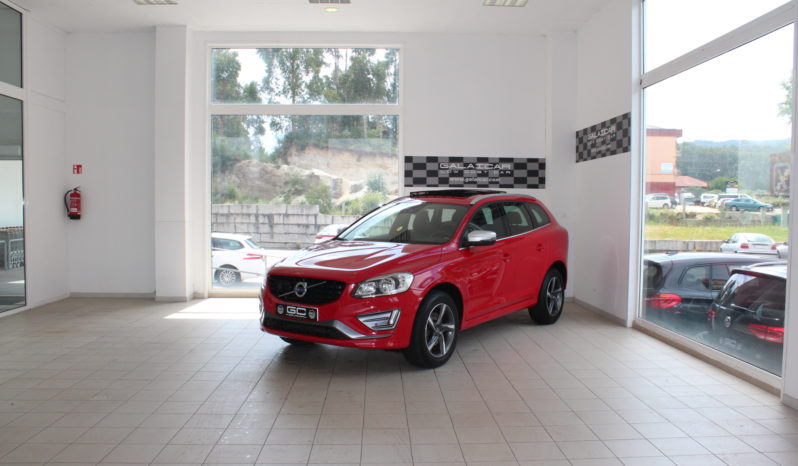 VOLVO XC60 2.0 D4 RDesign Momentum Auto lleno