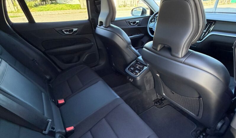 VOLVO V60 2.0 D4 Momentum lleno