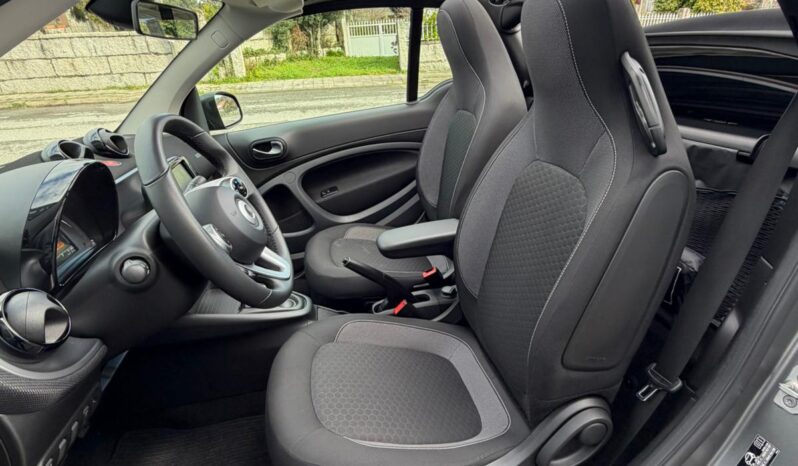 Smart FourTwo EQ Cabrio 60Kw 82cv lleno