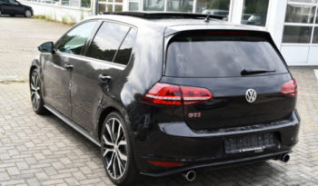 VOLKSWAGEN Golf GTI Performance 2.0 TSI 230cv DSG BMT lleno