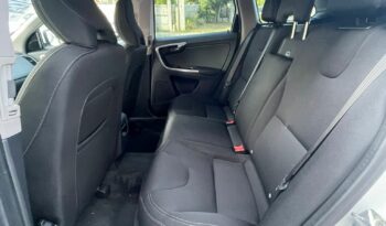 Volvo XC60 2.0 D3 Momentm lleno