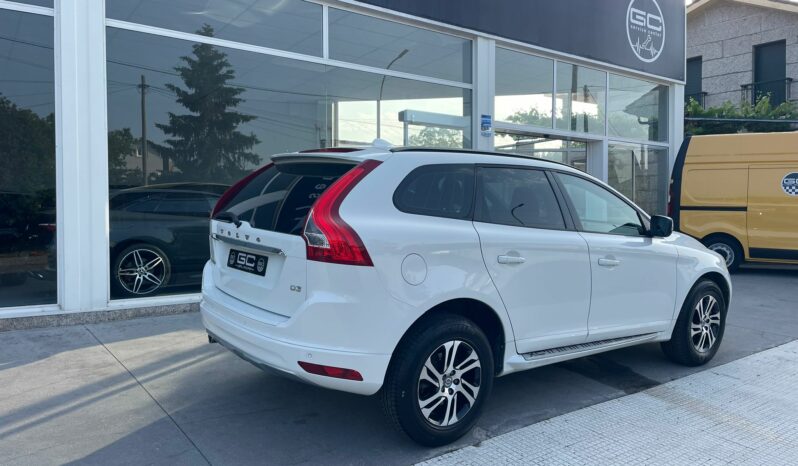 Volvo XC60 2.0 D3 Momentm lleno