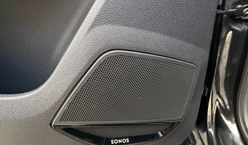 Audi Q3 45 TFSIe Stronic Black Line lleno