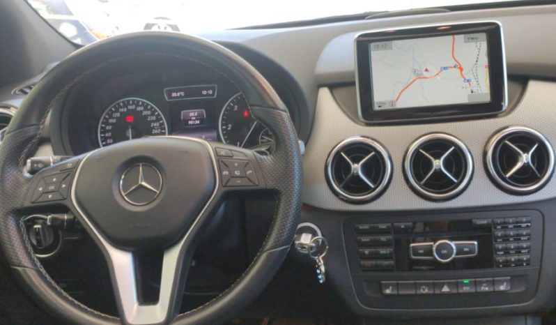 MERCEDES-BENZ Clase B B 220 CDI Aut. Sport lleno