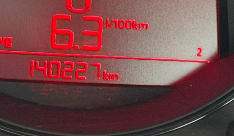 VOLKSWAGEN Beetle 1.6 TDI Design lleno