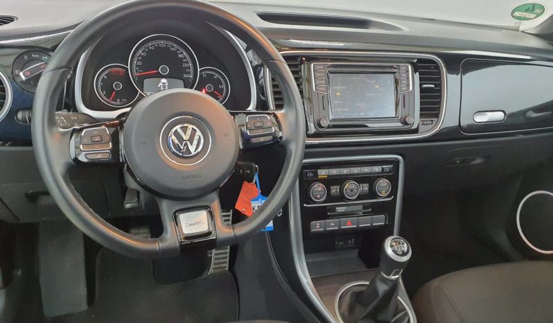 VW BEETLE CABRIO 2.0 TDI 150CV lleno