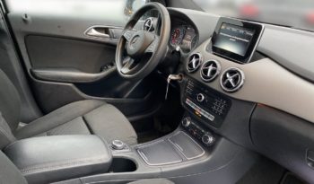 MERCEDES CLASE B 220D lleno