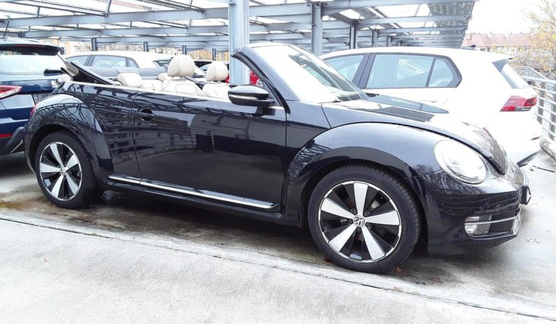 VOLKSWAGEN Beetle Cabrio 2.0 TDI 140cv DSG Sport lleno