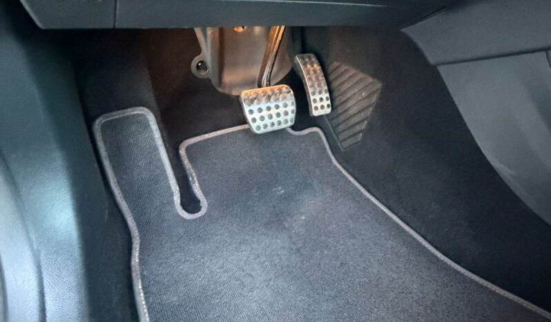 MERCEDES-BENZ Clase CLA CLA 220 d Shooting Brake lleno