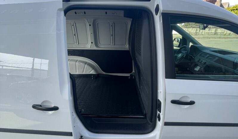 VOLKSWAGEN Caddy Furgon 1.6 TDI lleno