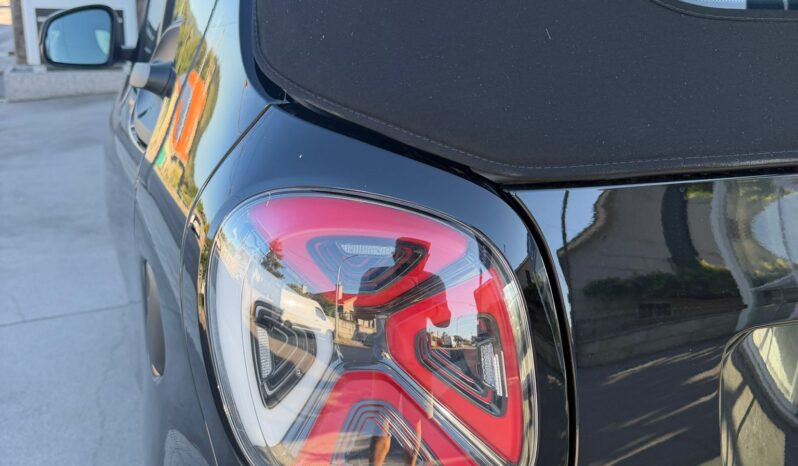SMART fortwo 60kW81CV EQ cabrio lleno