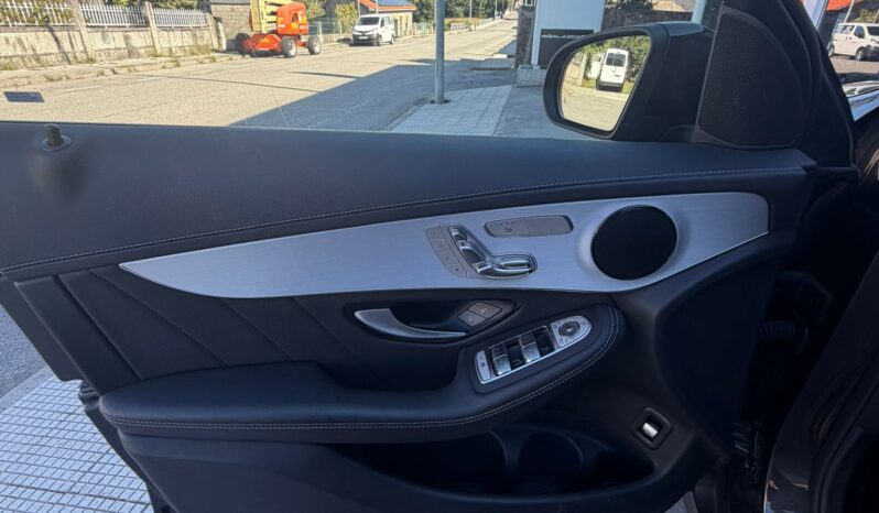 MERCEDES-BENZ Clase GLC GLC 300 de 4MATIC lleno