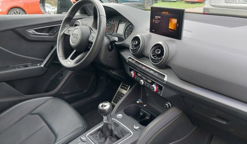 AUDI Q2 Black Line 30 TFSI 85kW 116CV lleno