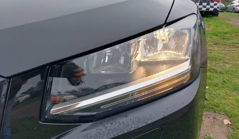 AUDI Q2 Black Line 30 TFSI 85kW 116CV lleno