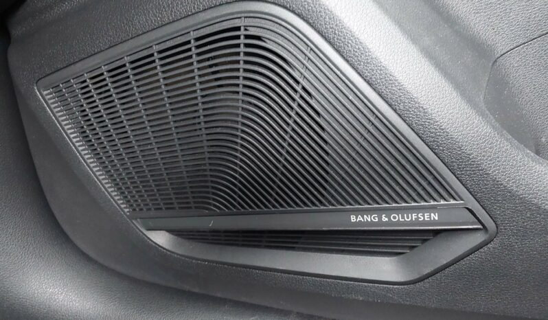 AUDI Q2 Black Line 30 TFSI 85kW 116CV lleno