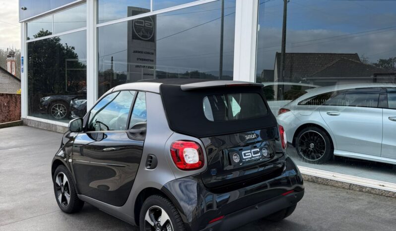 Smart FourTwo EQ Cabrio 60Kw 82cv lleno