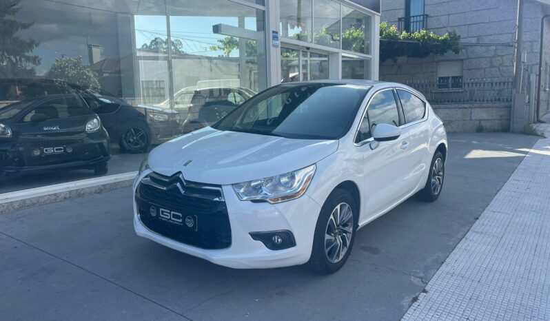 Citroen DS4 1.6 BLUE HDI DESIRE lleno