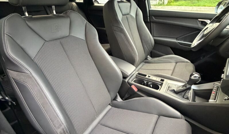 Audi Q3 45 TFSIe Stronic Black Line lleno