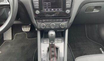 SKODA Octavia Combi 2.0 TDI CR 184cv DSG RS lleno