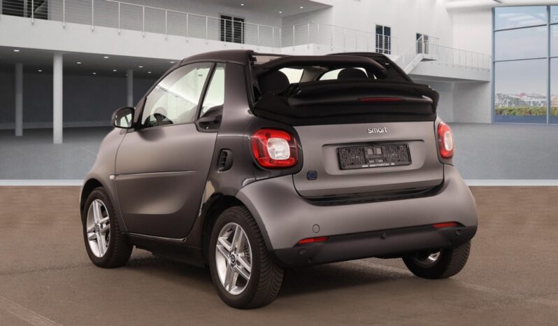 SMART fortwo 60kW81CV EQ cabrio lleno