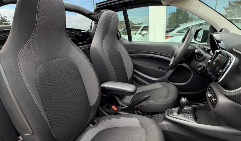 Smart FourTwo EQ Cabrio 60Kw 82cv lleno