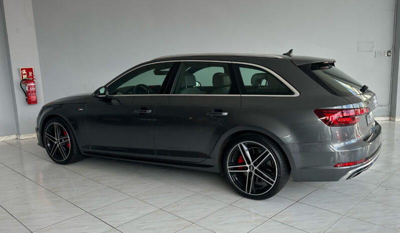 AUDI A4 AVANT S Line 50 TDI lleno