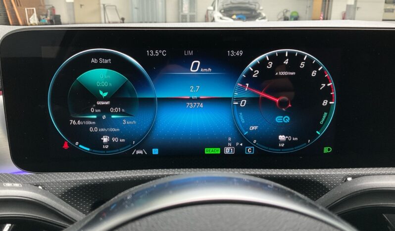 Mercedes Benz CLA 250e Shooting Break AMG lleno