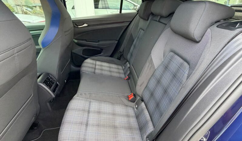 VOLKSWAGEN Golf GTE 1.4 TSI DSG lleno