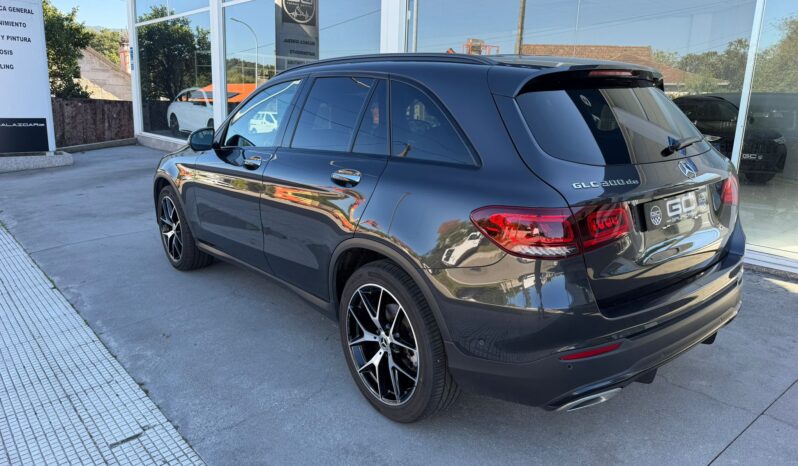 MERCEDES-BENZ Clase GLC GLC 300 de 4MATIC lleno