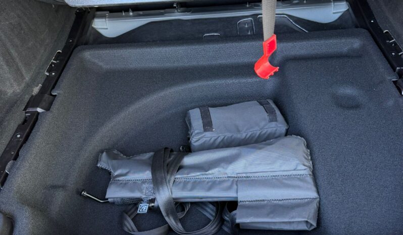 VOLVO V60 2.0 D4 Momentum lleno