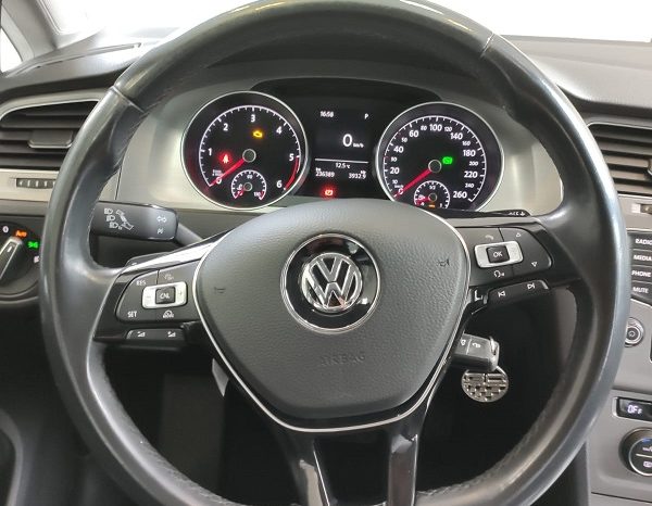 VOLKSWAGEN Golf Sport 2.0 TDI 150cv BMT DSG lleno