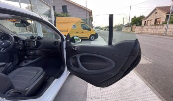 SMART fortwo 60kW81CV EQ cabrio lleno