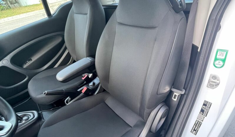 Smart Fortwo 81cv EQ lleno