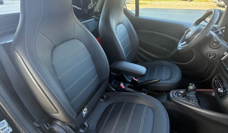SMART fortwo 60kW81CV EQ cabrio lleno