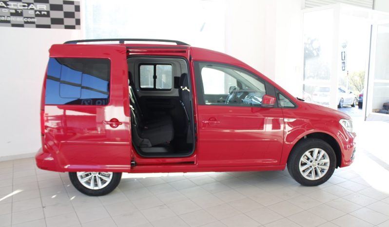 VOLKSWAGEN Caddy Trendline 2.0 TDI  102CV DSG lleno