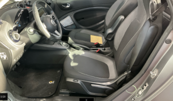Smart FourTwo EQ Cabrio 60Kw 82cv lleno